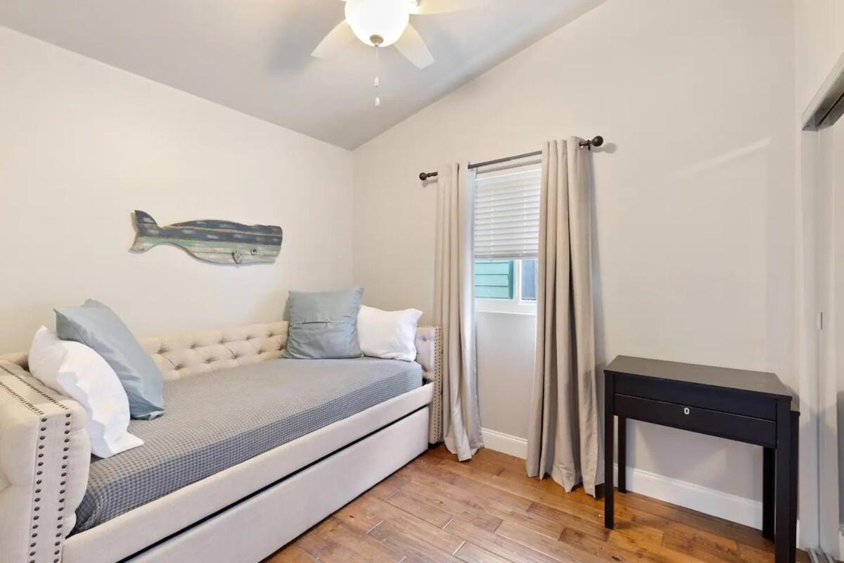 האנטינגטון ביץ' Elegant Beach Living, Just Blocks To The Sand מראה חיצוני תמונה